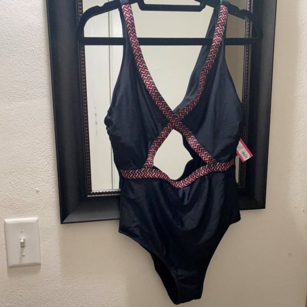 Black Cut-Out 1-Piece Detailed Bathing Suit - NWT - Picture 2 of 4